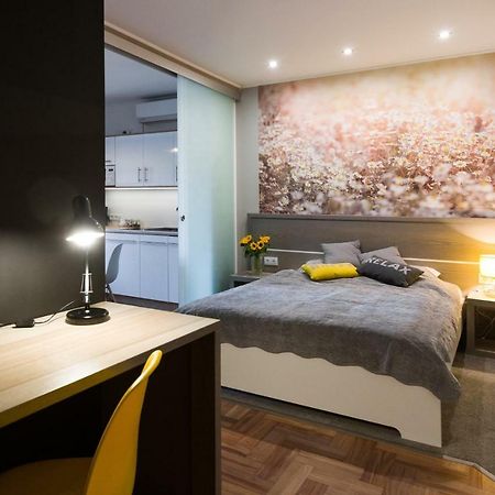 Sunflower Apartment Krakow Luaran gambar