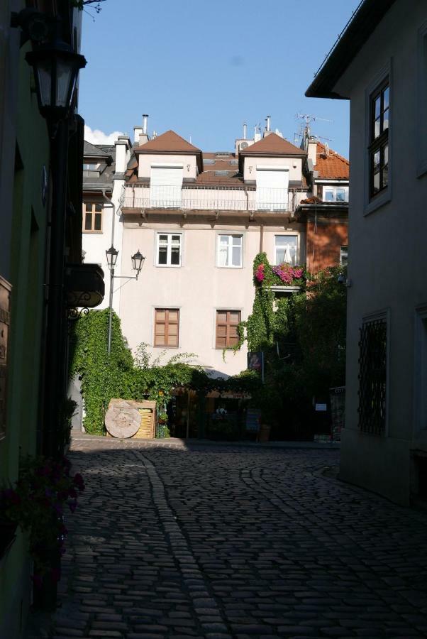 Sunflower Apartment Krakow Luaran gambar